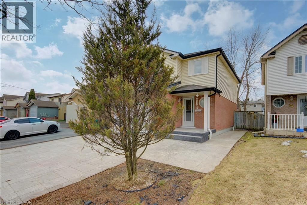 51 Camrose Court, Kitchener, Ontario  N2M 5J4 - Photo 2 - 40813962