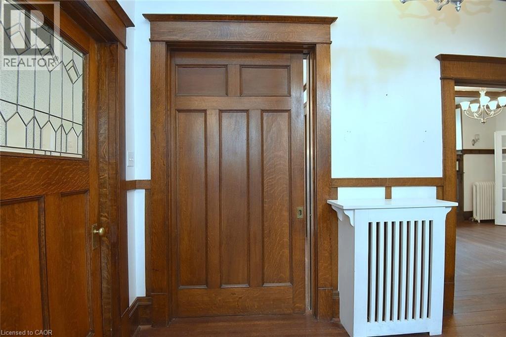 103 Sherman Avenue S, Hamilton, Ontario  L8M 2P8 - Photo 4 - 40814704