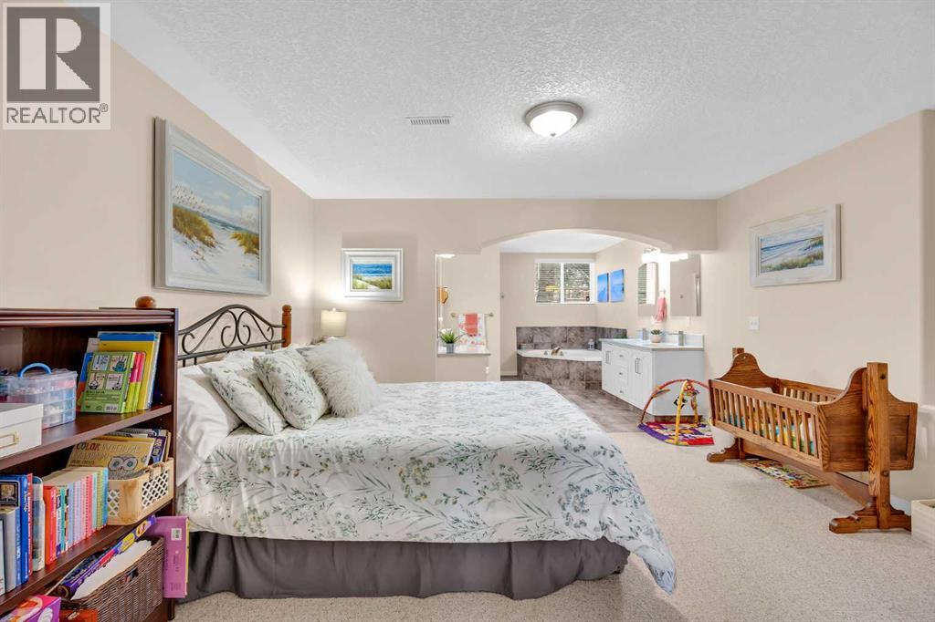 104 Mt Douglas Villas Se, Calgary, Alberta  T2Z 3R5 - Photo 41 - A2293169