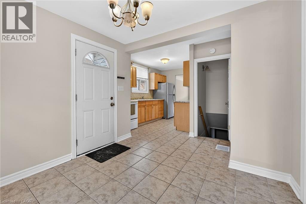 219 East 21st Street, Hamilton, Ontario  L8V 2T6 - Photo 17 - 40815041