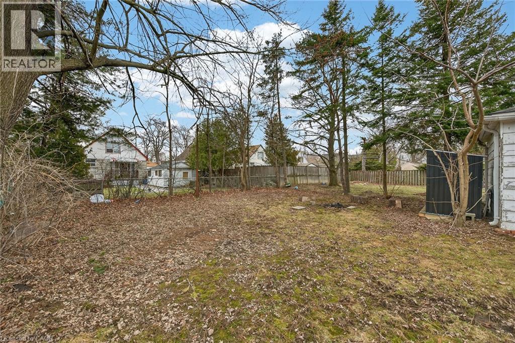 219 East 21st Street, Hamilton, Ontario  L8V 2T6 - Photo 37 - 40815041