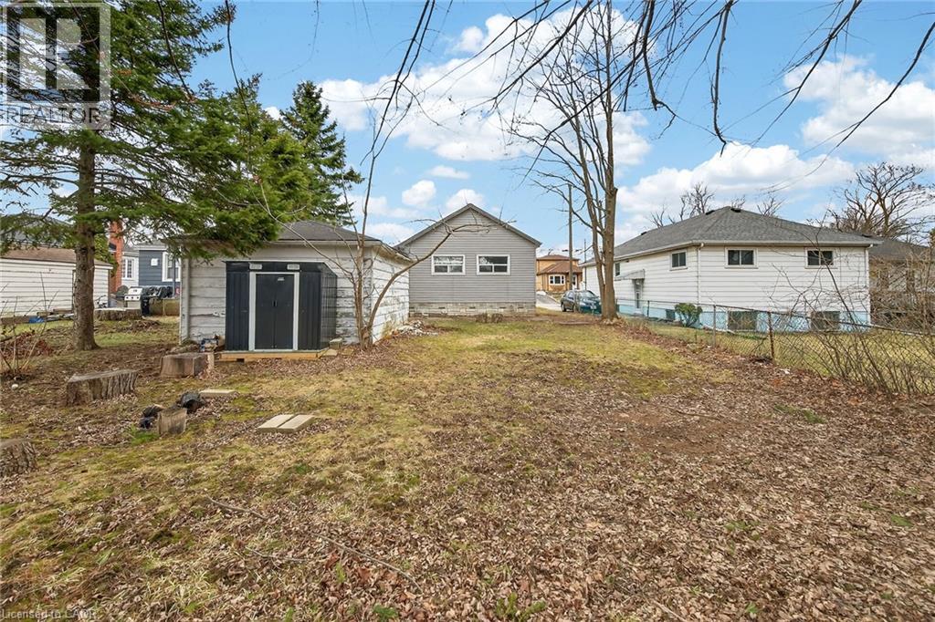 219 East 21st Street, Hamilton, Ontario  L8V 2T6 - Photo 39 - 40815041