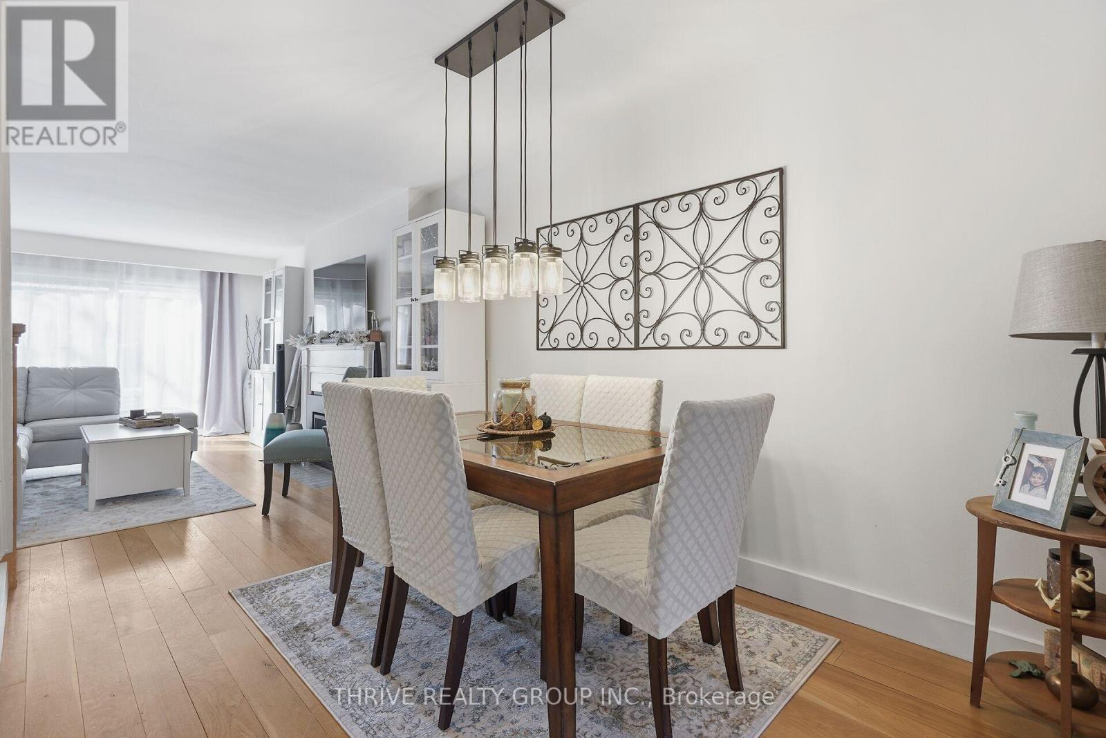 12 Guildwood Walk, London North, Ontario  N6H 3X2 - Photo 2 - X12921120