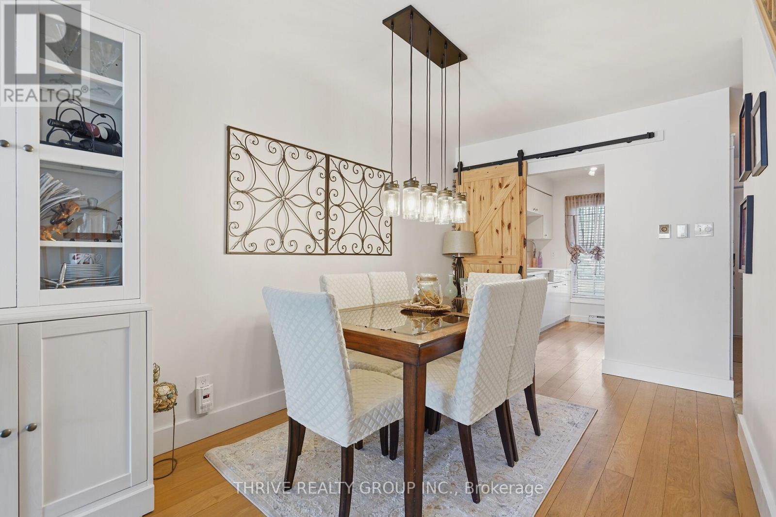 12 Guildwood Walk, London North, Ontario  N6H 3X2 - Photo 4 - X12921120