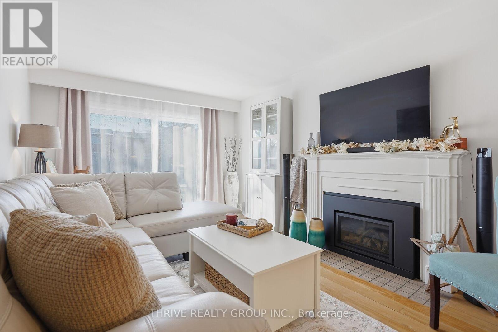 12 Guildwood Walk, London North, Ontario  N6H 3X2 - Photo 7 - X12921120