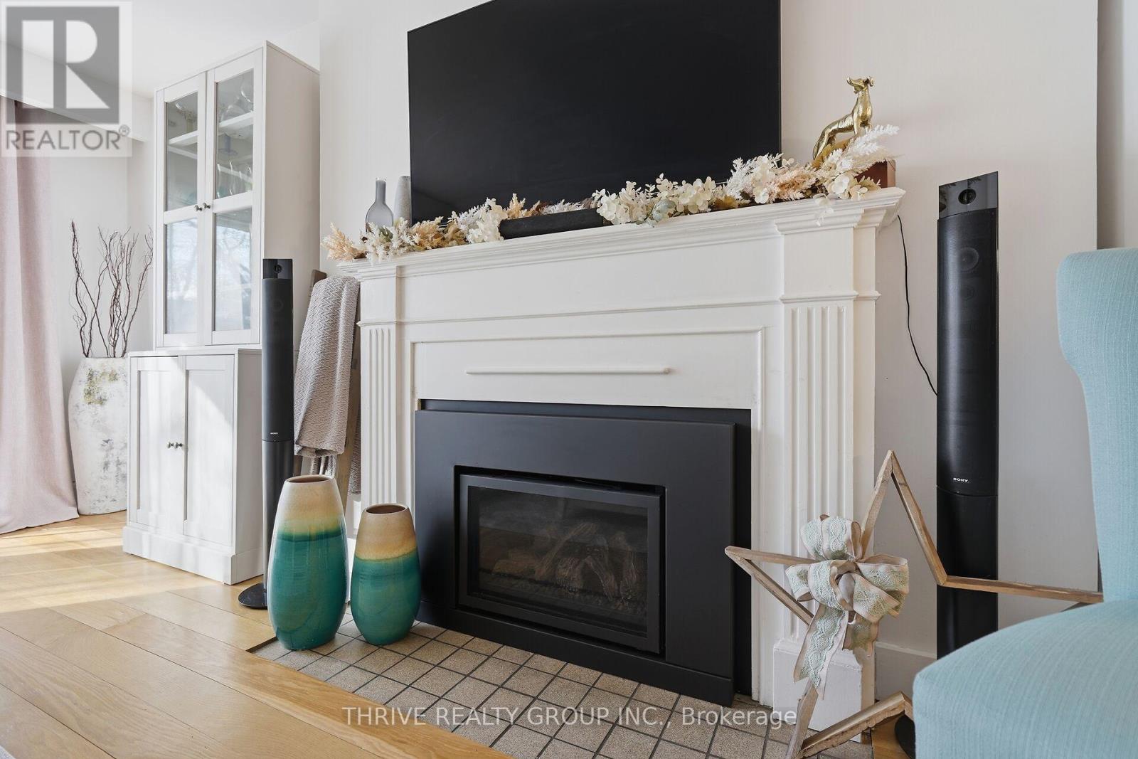 12 Guildwood Walk, London North, Ontario  N6H 3X2 - Photo 8 - X12921120