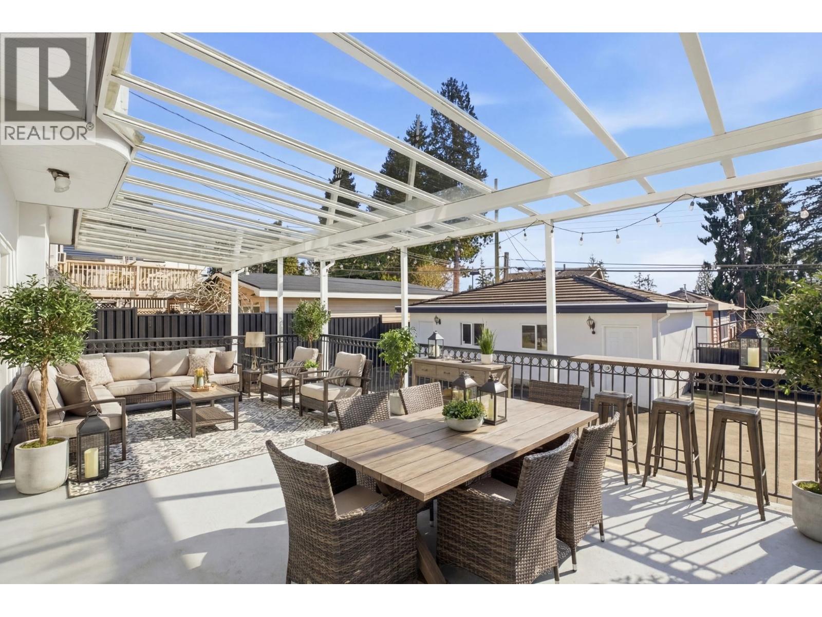 213 W 28th Street, North Vancouver, British Columbia  V7N 2H9 - Photo 11 - R3103556