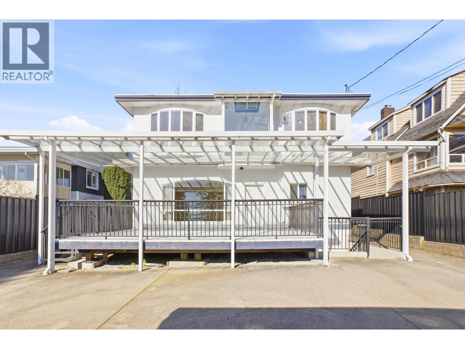 213 W 28th Street, North Vancouver, British Columbia  V7N 2H9 - Photo 28 - R3103556