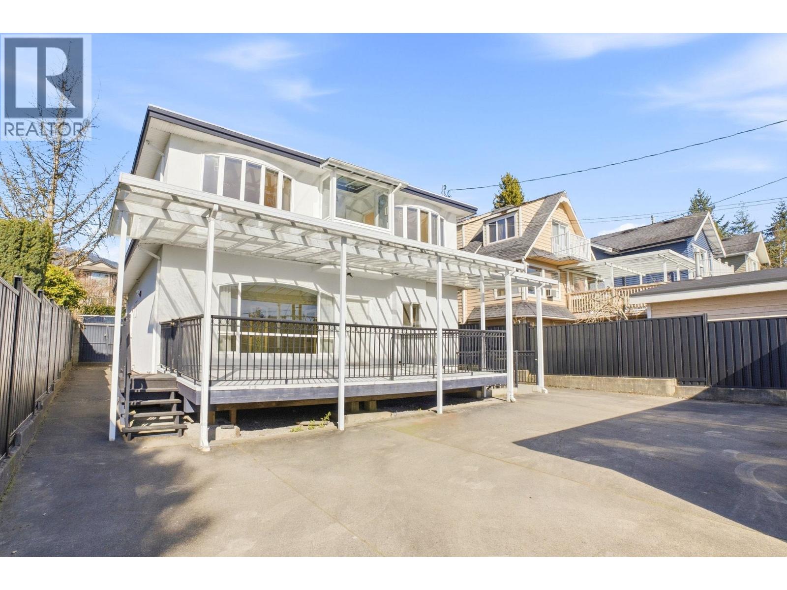 213 W 28th Street, North Vancouver, British Columbia  V7N 2H9 - Photo 27 - R3103556