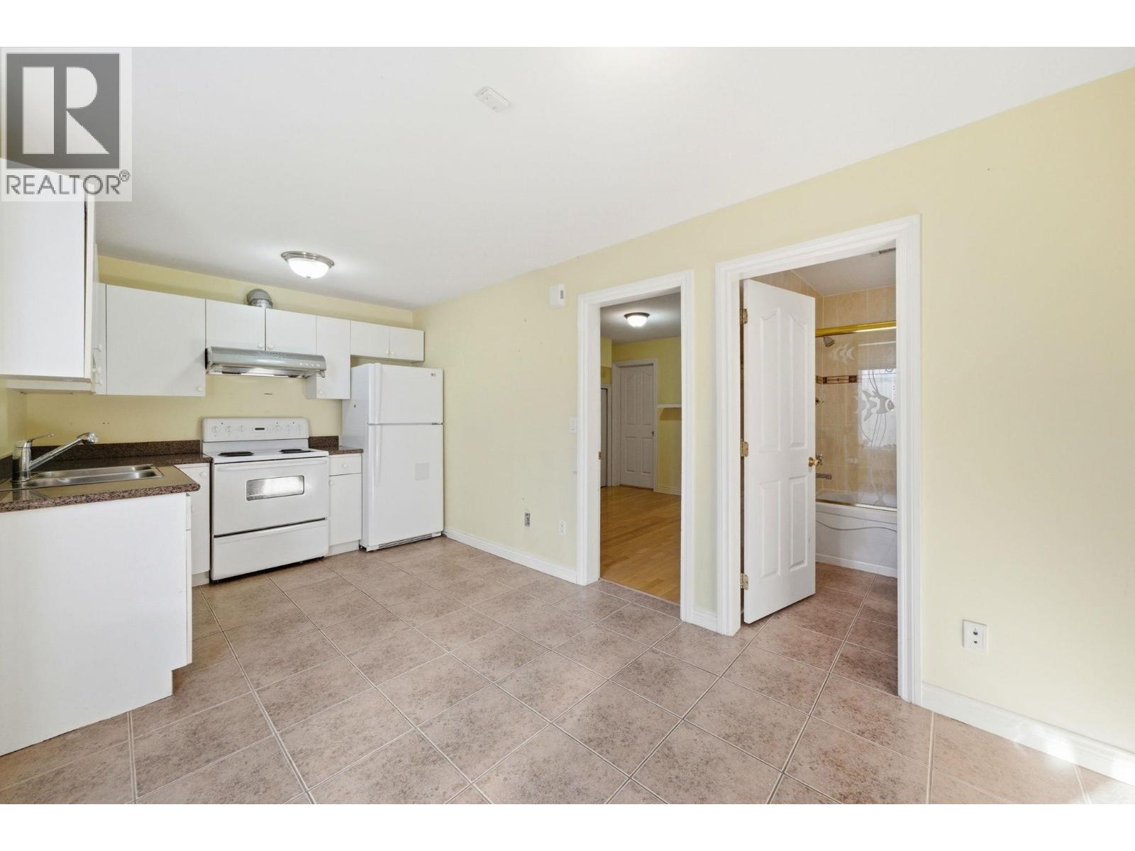 213 W 28th Street, North Vancouver, British Columbia  V7N 2H9 - Photo 20 - R3103556