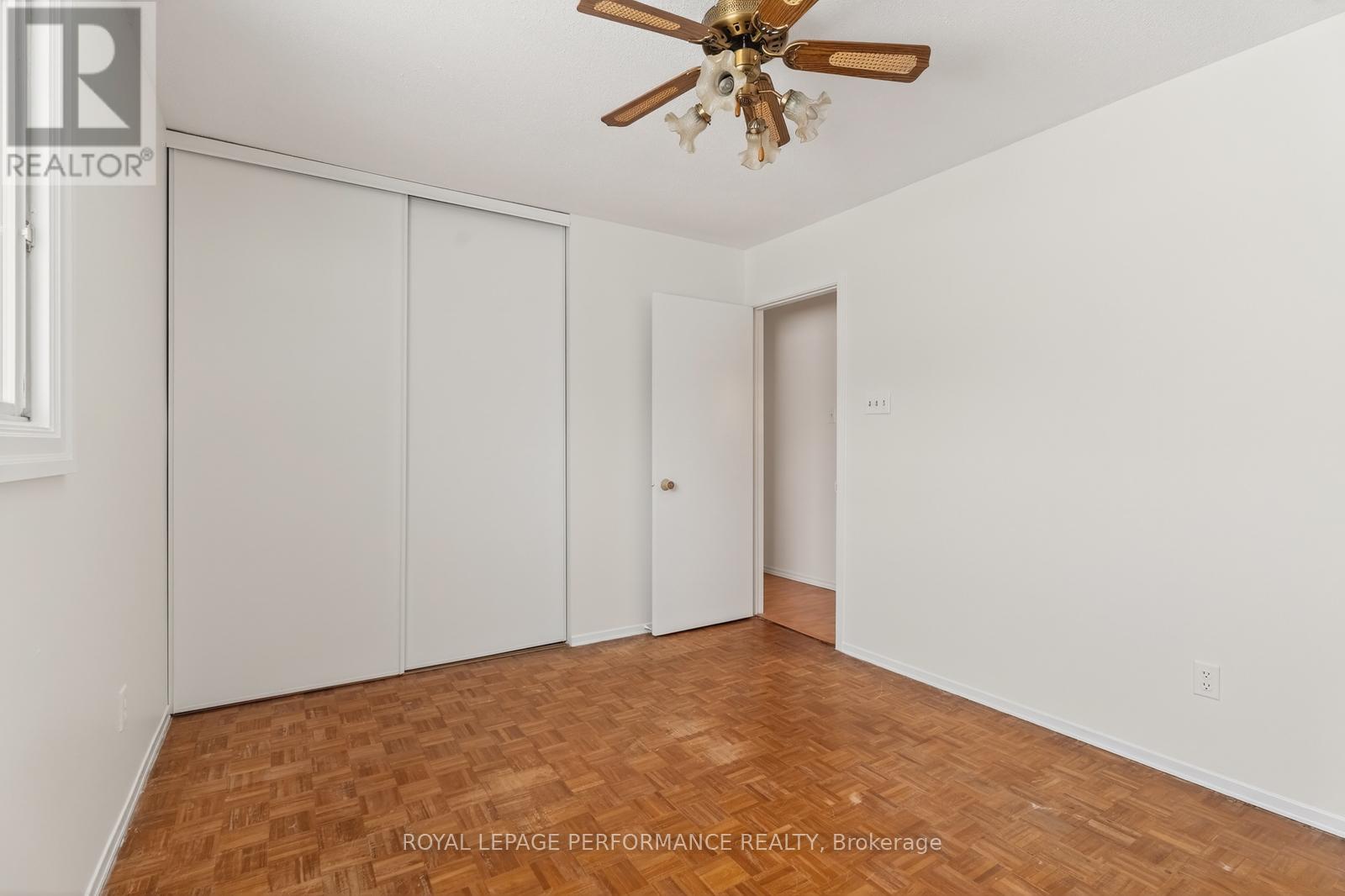 194 Mcelroy Drive, Ottawa, Ontario  K2L 1Y1 - Photo 15 - X12920946