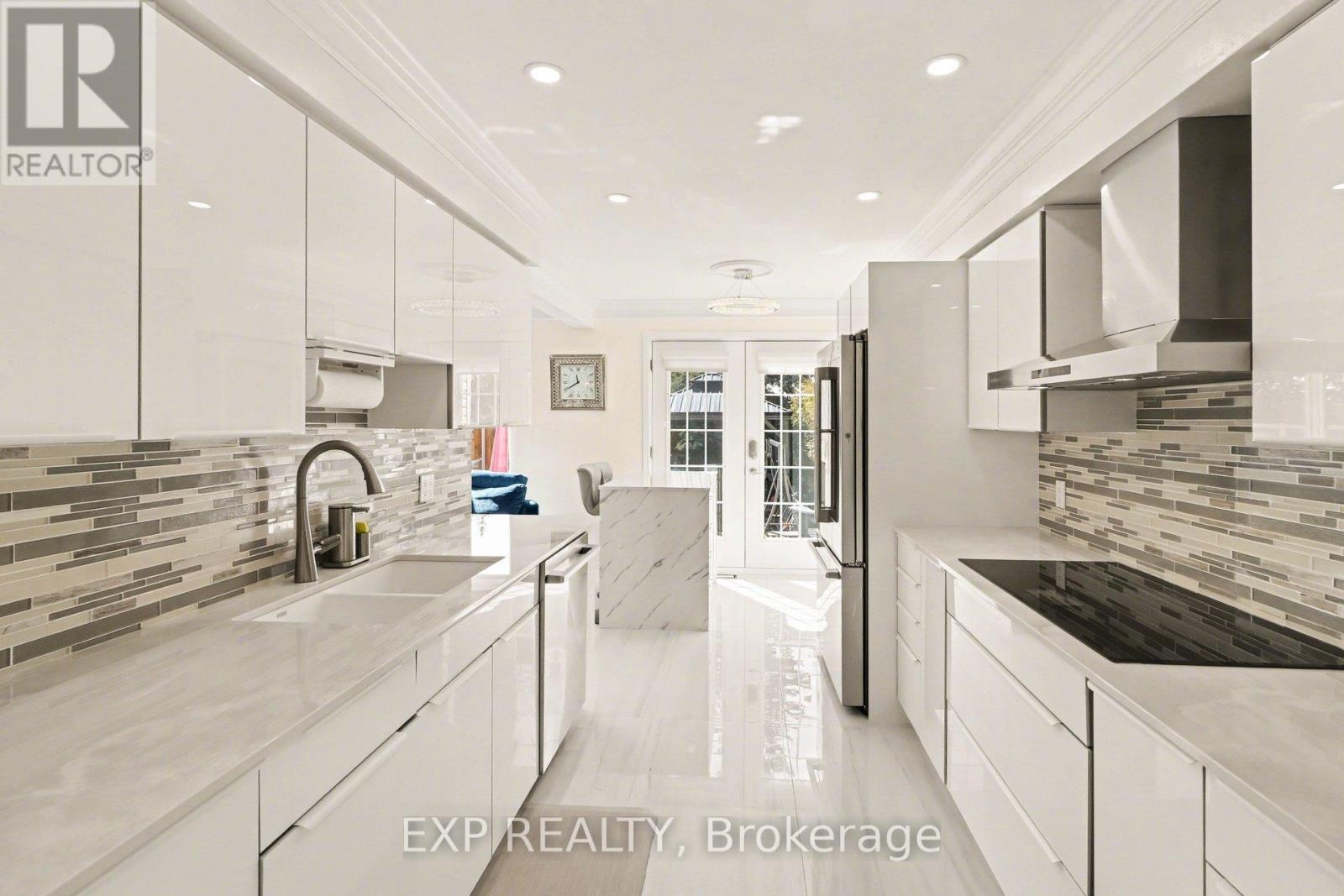 4630 Ogilvie Walk Crescent, Ottawa, Ontario  K1J 1G7 - Photo 12 - X12920968