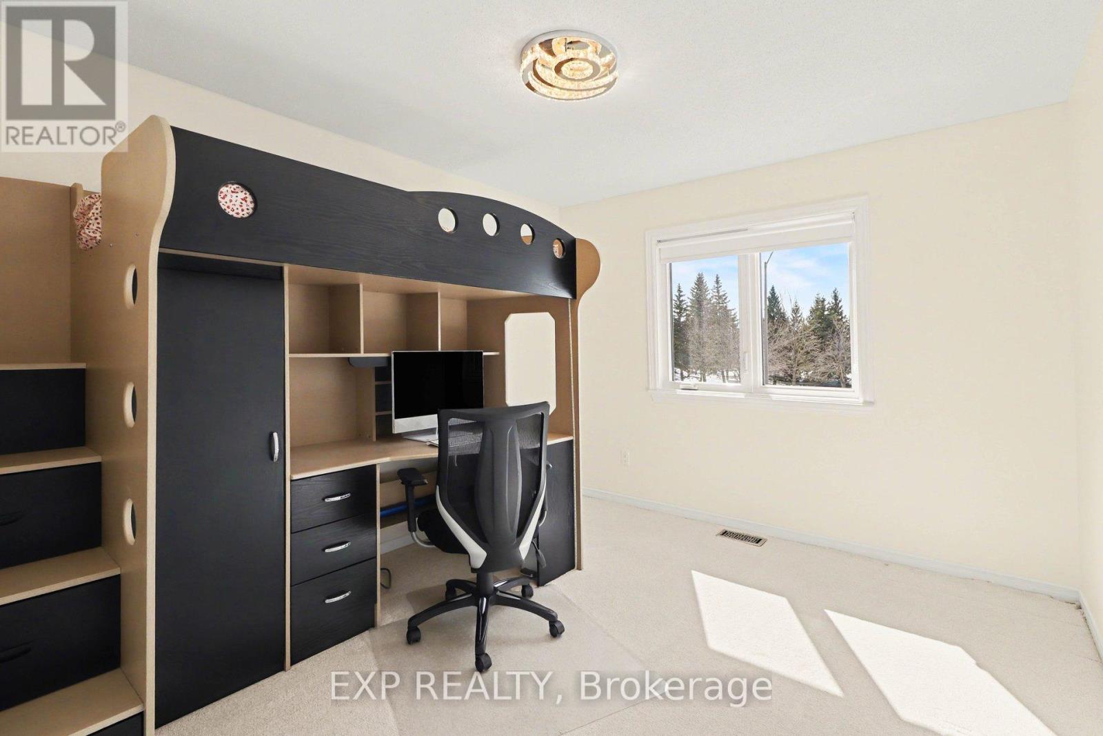 4630 Ogilvie Walk Crescent, Ottawa, Ontario  K1J 1G7 - Photo 23 - X12920968