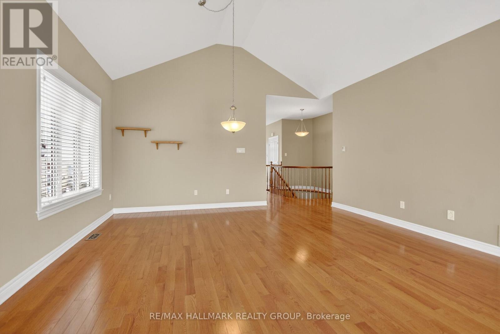 445 Landswood Way, Ottawa, Ontario  K2S 0A4 - Photo 15 - X12921012