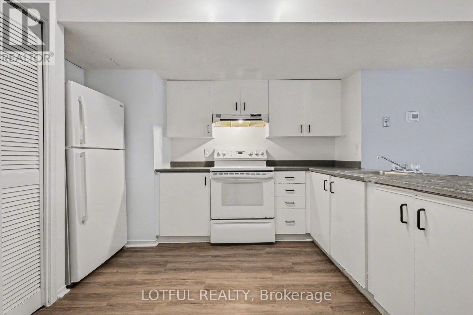 9 - 237 Loretta Avenue S, Ottawa, Ontario  K1S 4P6 - Photo 11 - X12921058