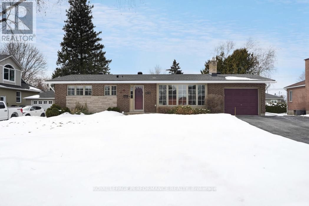 12 WILLETH AVENUE, Ottawa, Ontario