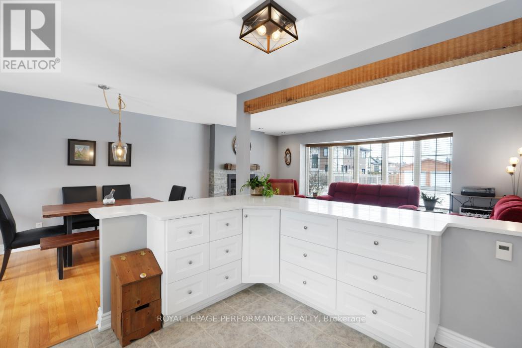 12 Willeth Avenue, Ottawa, Ontario  K2E 5C1 - Photo 16 - X12921064