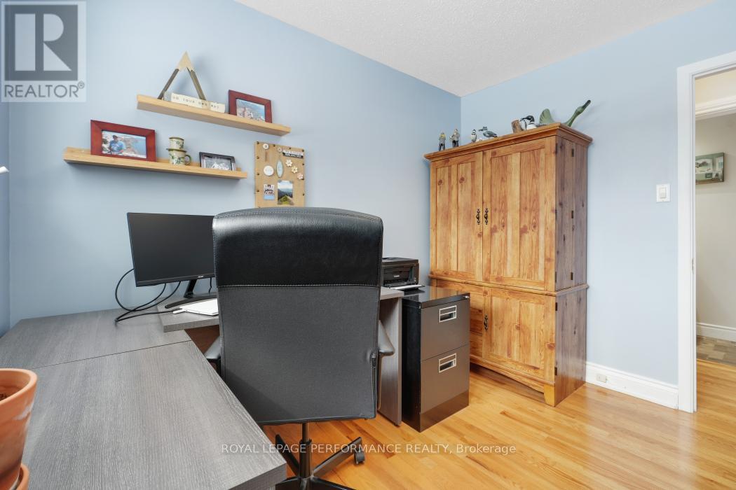 12 Willeth Avenue, Ottawa, Ontario  K2E 5C1 - Photo 20 - X12921064