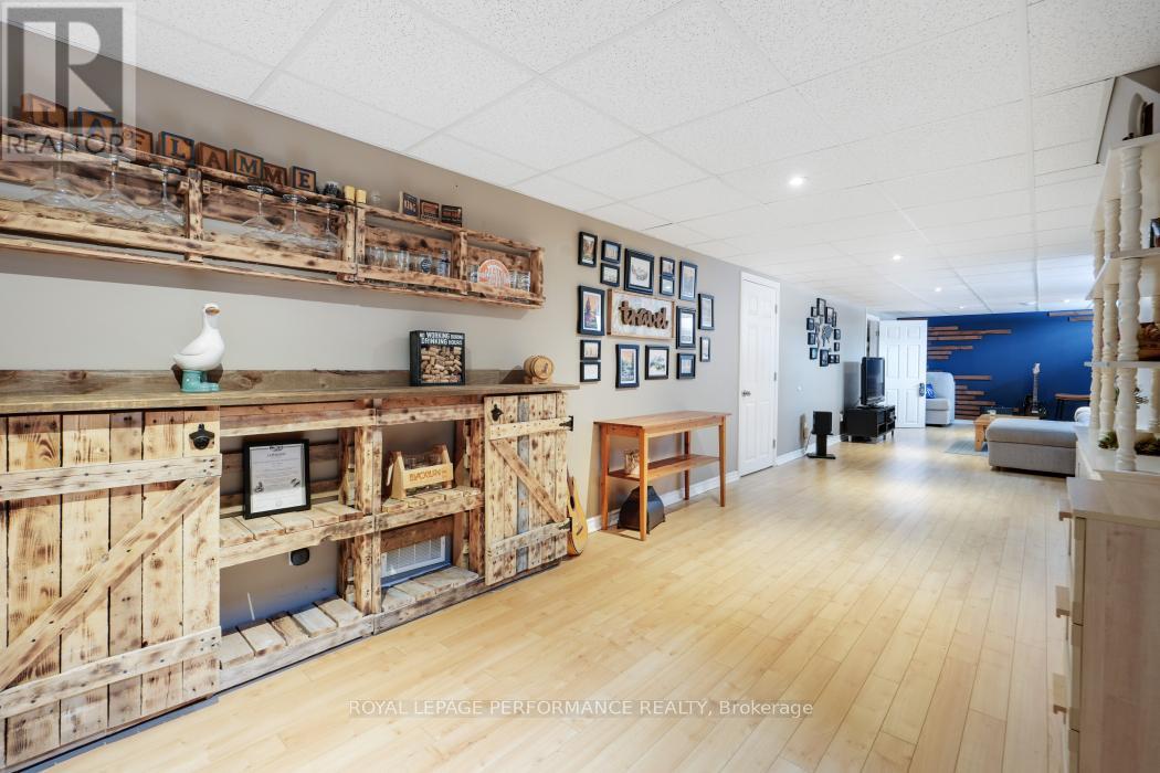 12 Willeth Avenue, Ottawa, Ontario  K2E 5C1 - Photo 30 - X12921064