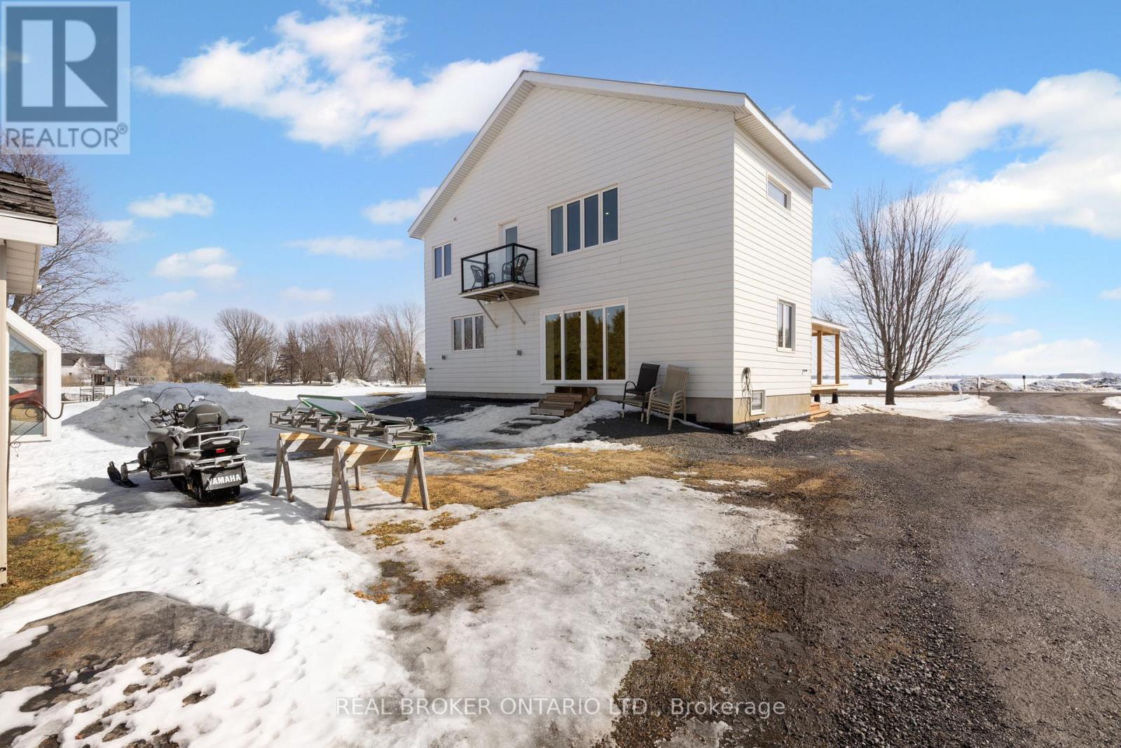 10969 Gilmour Road, South Dundas, Ontario  K0C 1C0 - Photo 46 - X12921072