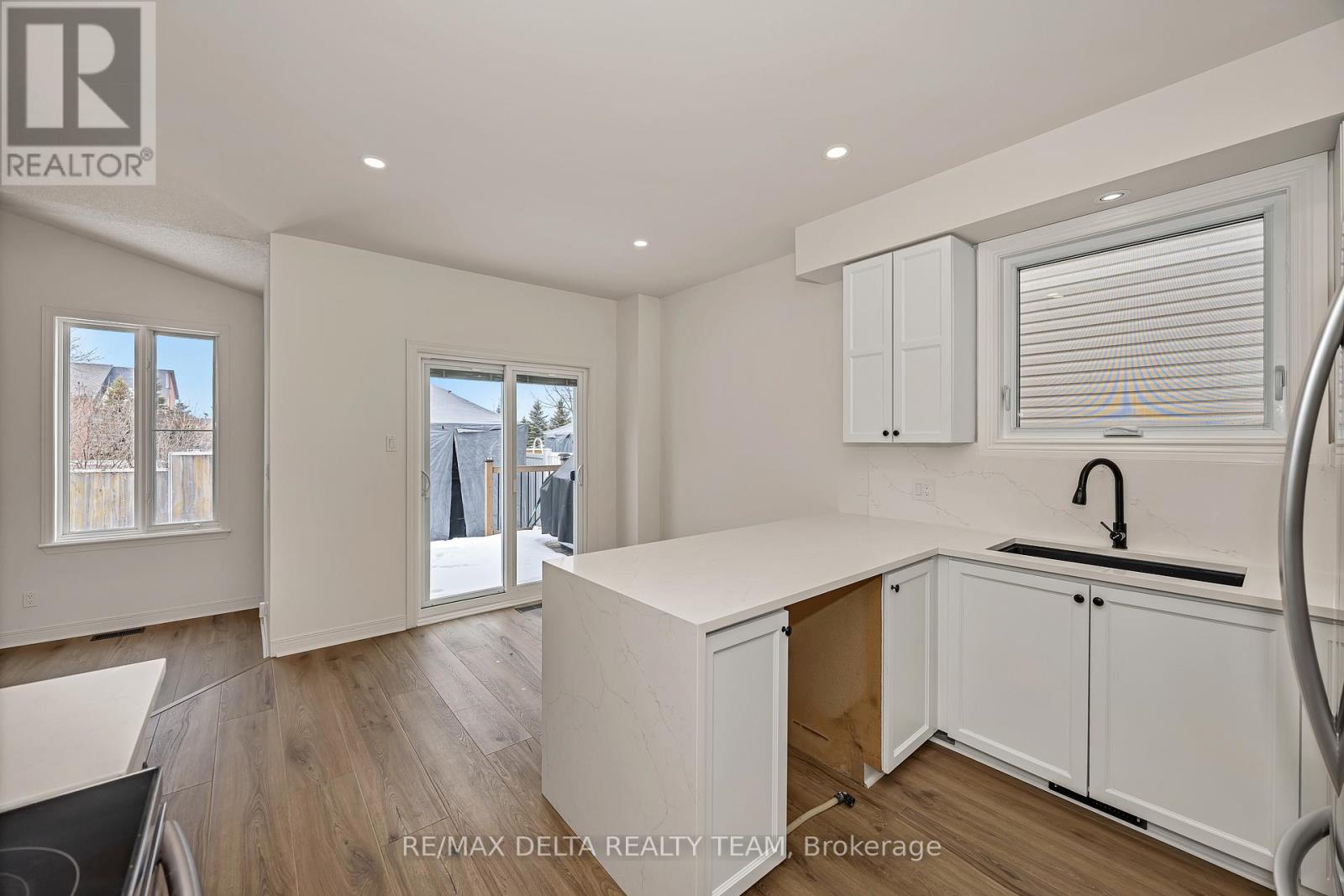 2164 Sojourn Street, Ottawa, Ontario  K4A 4E2 - Photo 14 - X12921108