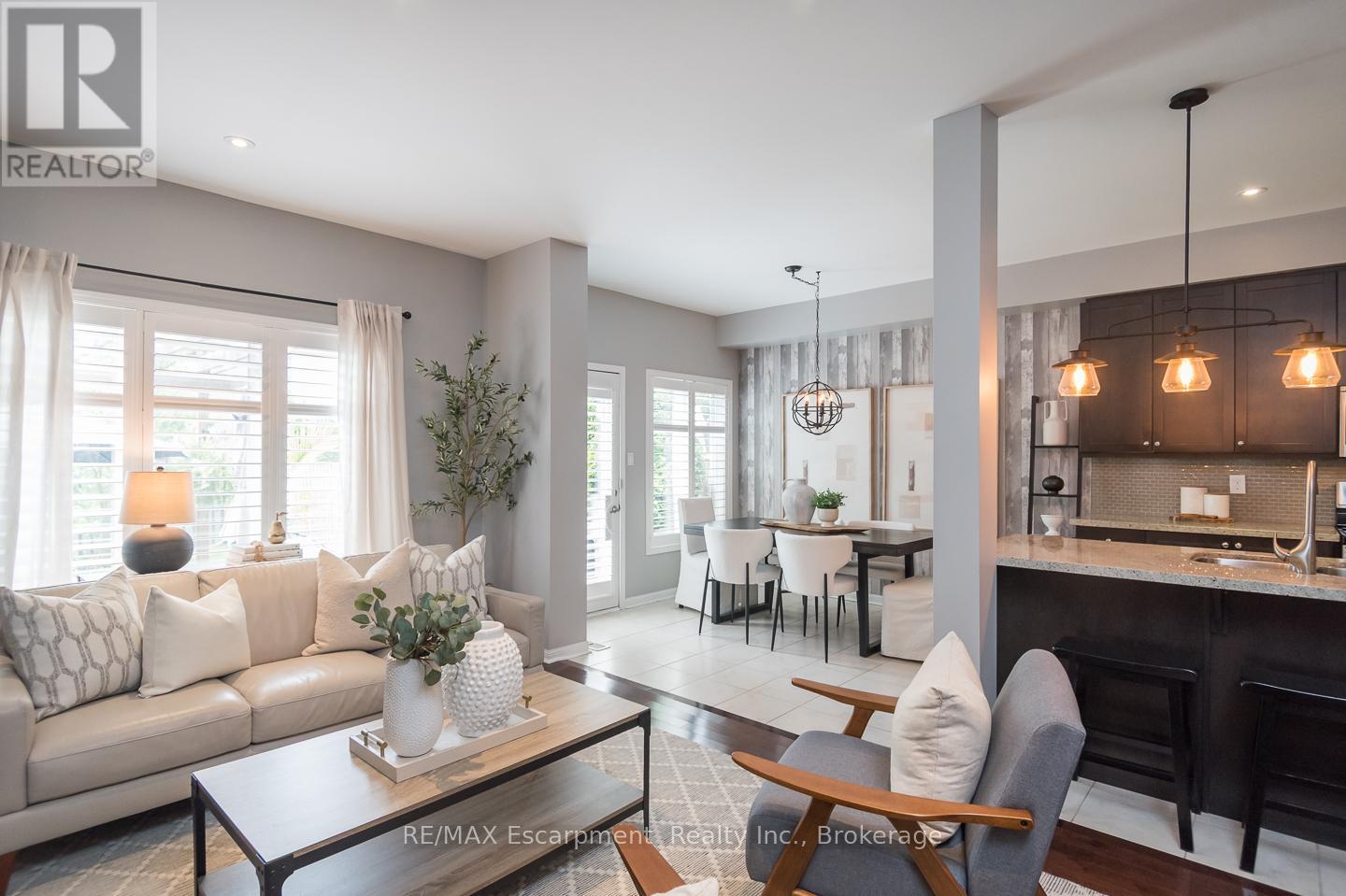 2377 Stone Glen Crescent, Oakville, Ontario  L6M 0C7 - Photo 11 - W12920944