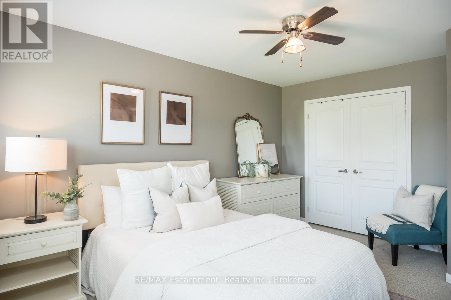 2377 Stone Glen Crescent, Oakville, Ontario  L6M 0C7 - Photo 21 - W12920944