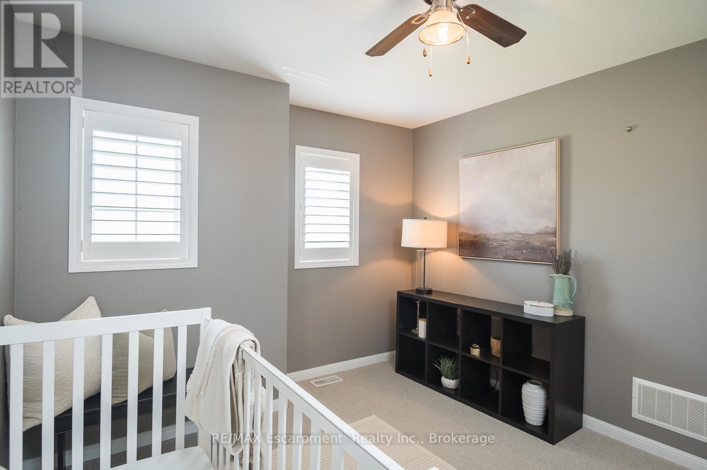 2377 Stone Glen Crescent, Oakville, Ontario  L6M 0C7 - Photo 24 - W12920944