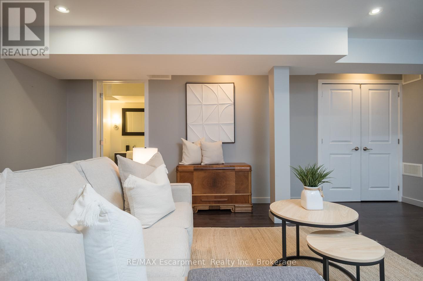 2377 Stone Glen Crescent, Oakville, Ontario  L6M 0C7 - Photo 30 - W12920944