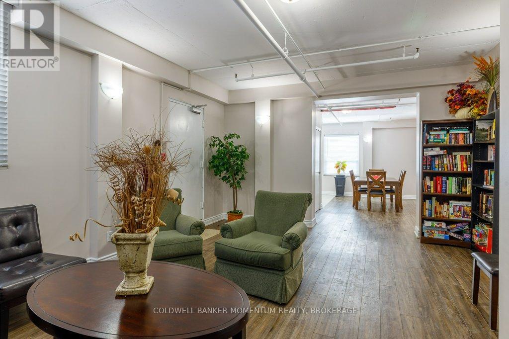 201 - 6390 Huggins Street, Niagara Falls, Ontario  L2J 1H1 - Photo 28 - X12920980