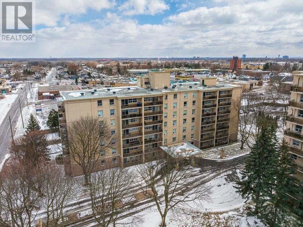 201 - 6390 Huggins Street, Niagara Falls, Ontario  L2J 1H1 - Photo 34 - X12920980