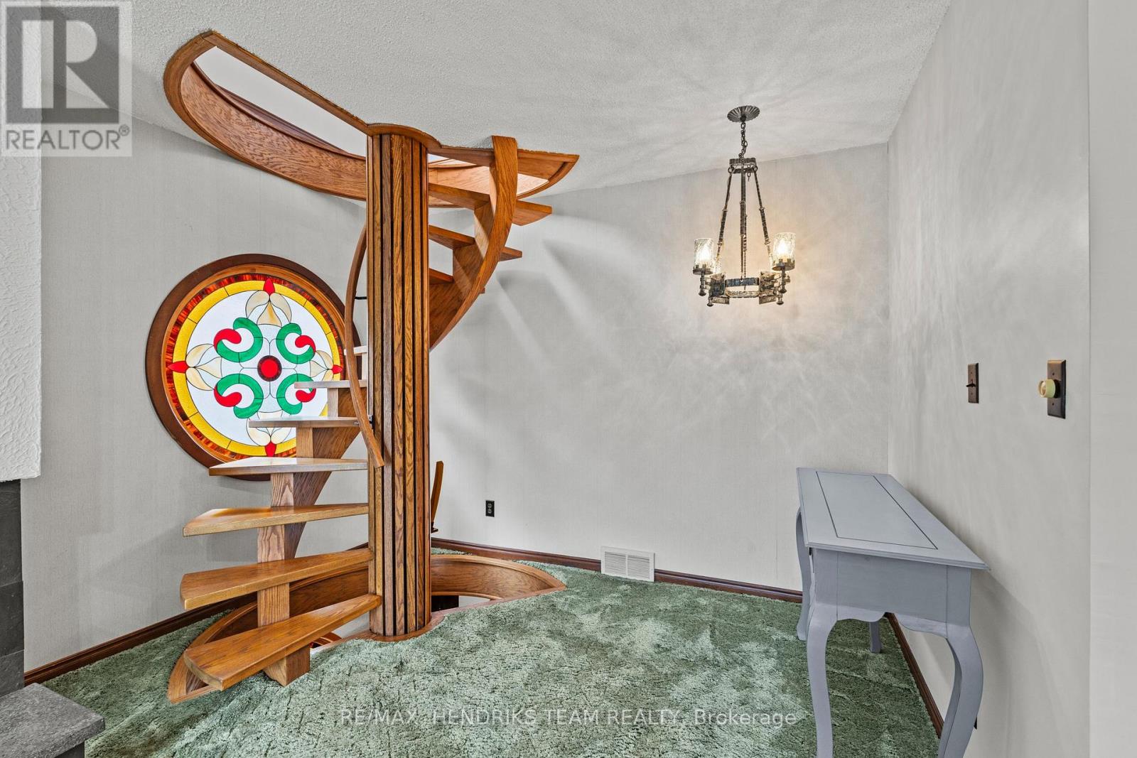 4 Ross Street, St. Catharines (Vine/linwell), Ontario  L2N 3S3 - Photo 20 - X12921080