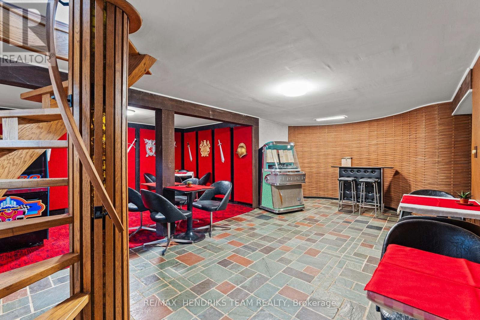 4 Ross Street, St. Catharines (Vine/linwell), Ontario  L2N 3S3 - Photo 31 - X12921080