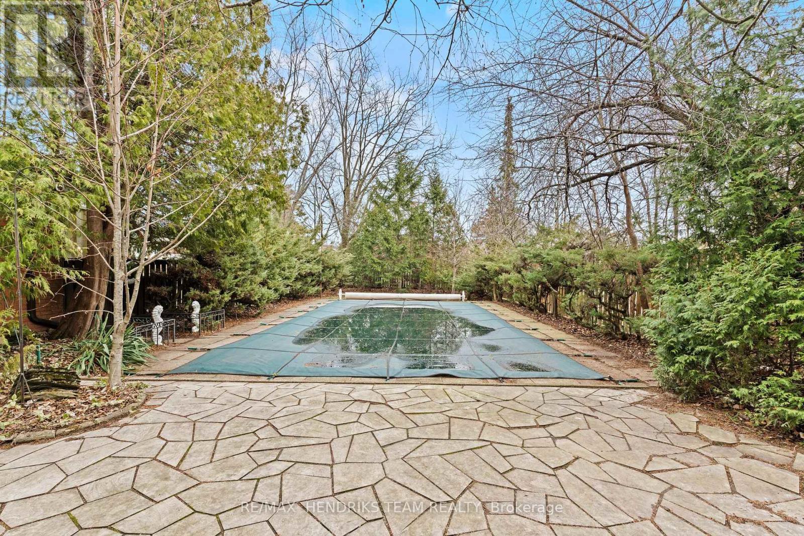 4 Ross Street, St. Catharines (Vine/linwell), Ontario  L2N 3S3 - Photo 37 - X12921080