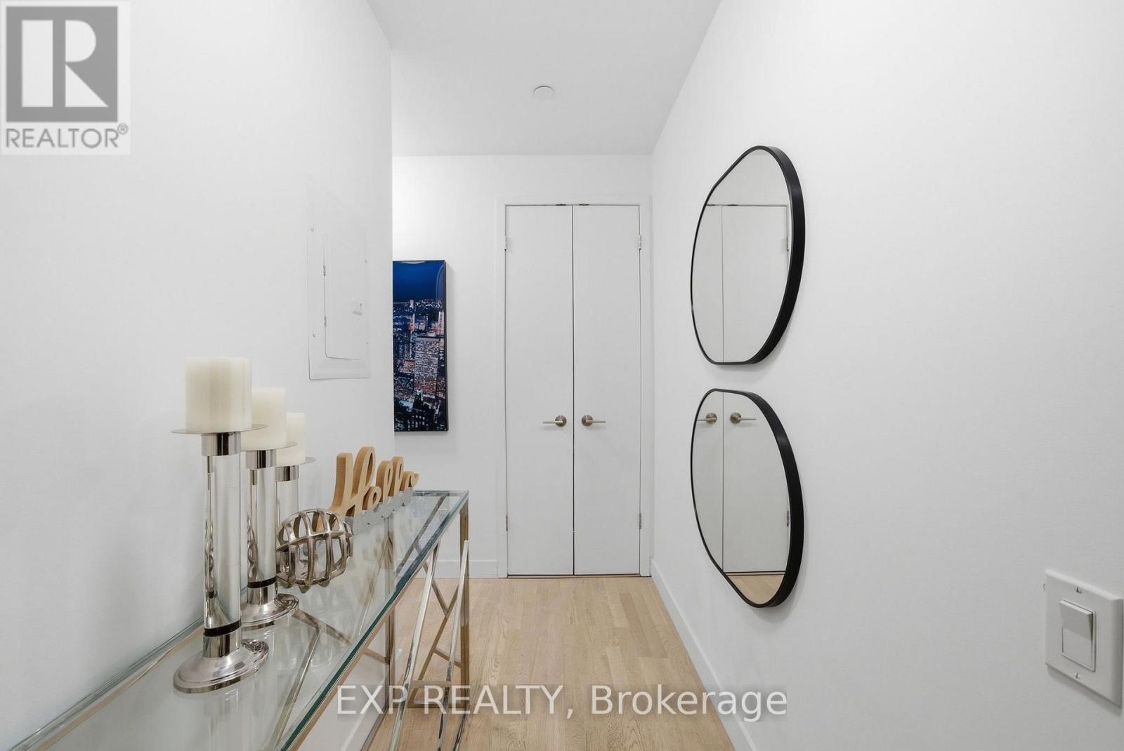 213 - 560 King Street W, Toronto, Ontario  M5V 0L6 - Photo 7 - C12917806