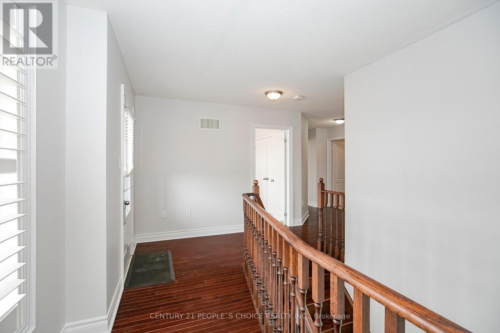 33 Accent Circle, Brampton, Ontario  L7A 0L3 - Photo 24 - W12919314