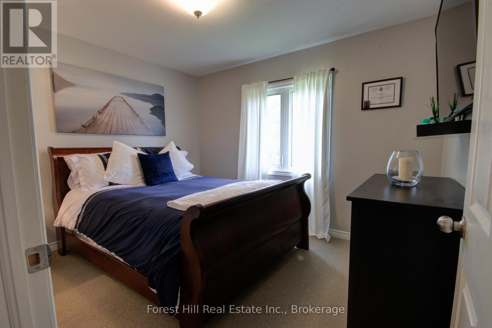 27 Greengables Drive, Oro-Medonte, Ontario  L0L 1T0 - Photo 21 - S12921034