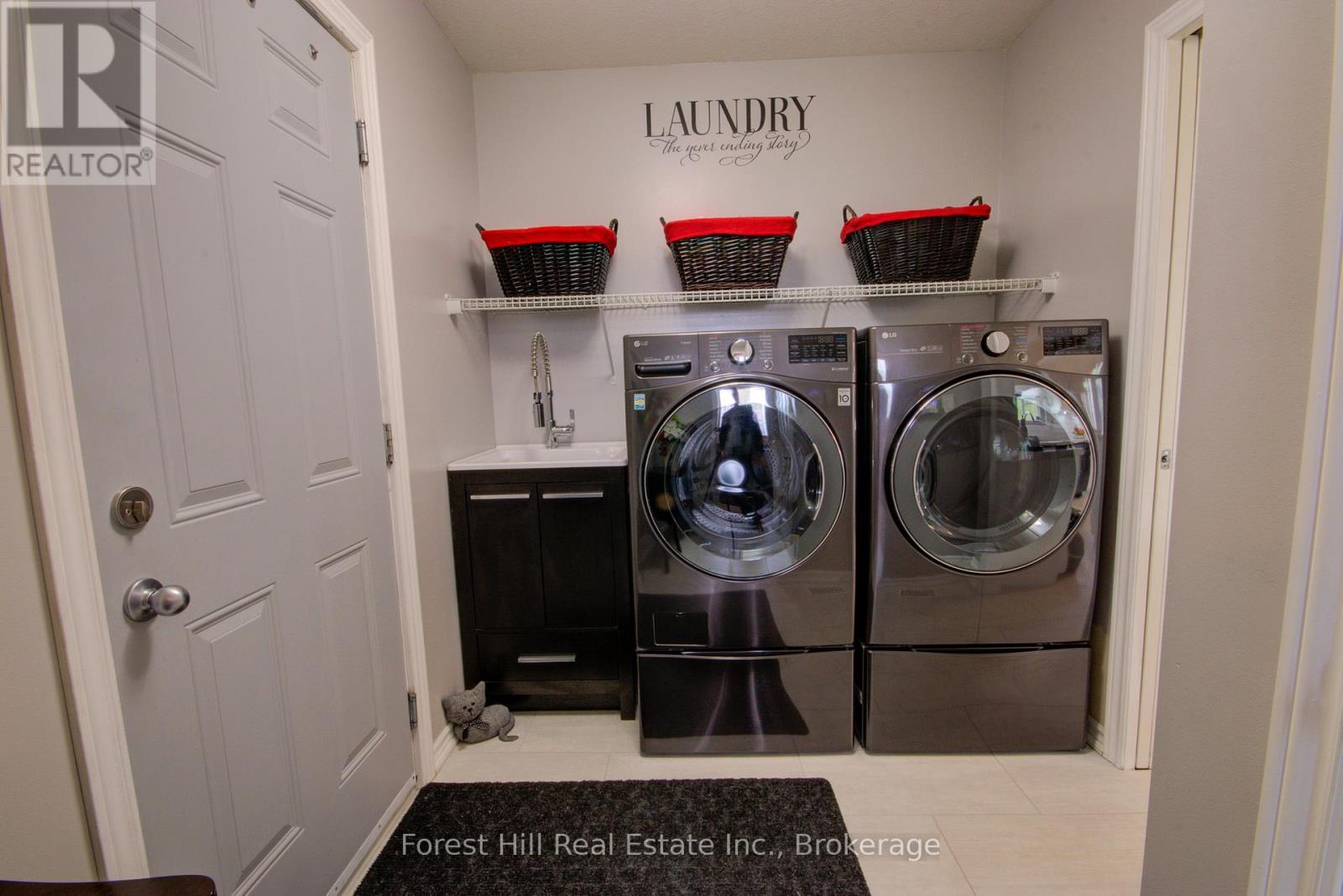 27 Greengables Drive, Oro-Medonte, Ontario  L0L 1T0 - Photo 23 - S12921034