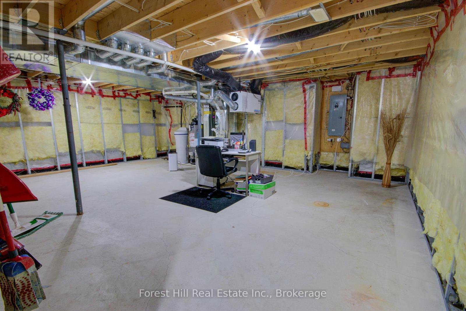 27 Greengables Drive, Oro-Medonte, Ontario  L0L 1T0 - Photo 28 - S12921034