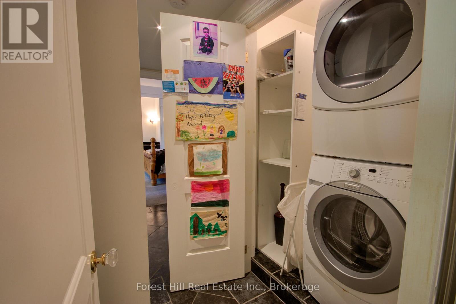 21 Lakeview Crescent, Seguin, Ontario  P2A 0B2 - Photo 24 - X12920978