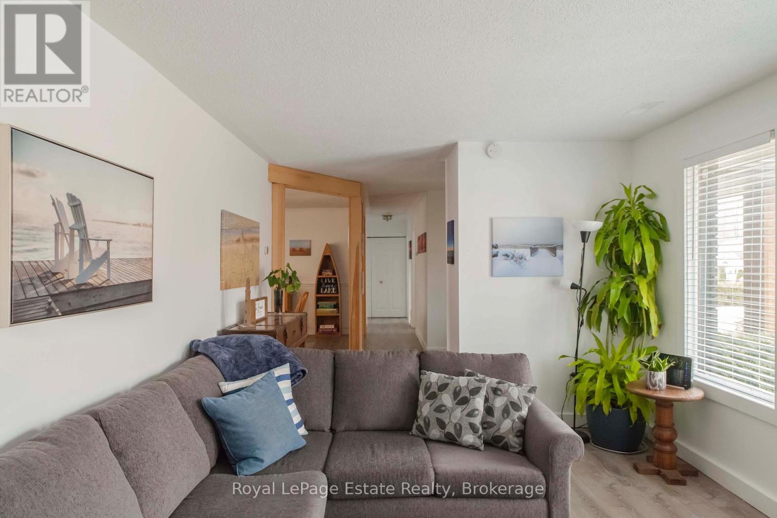 90 Carson Lake Crescent, South Bruce Peninsula, Ontario  N0H 2G0 - Photo 11 - X12921006