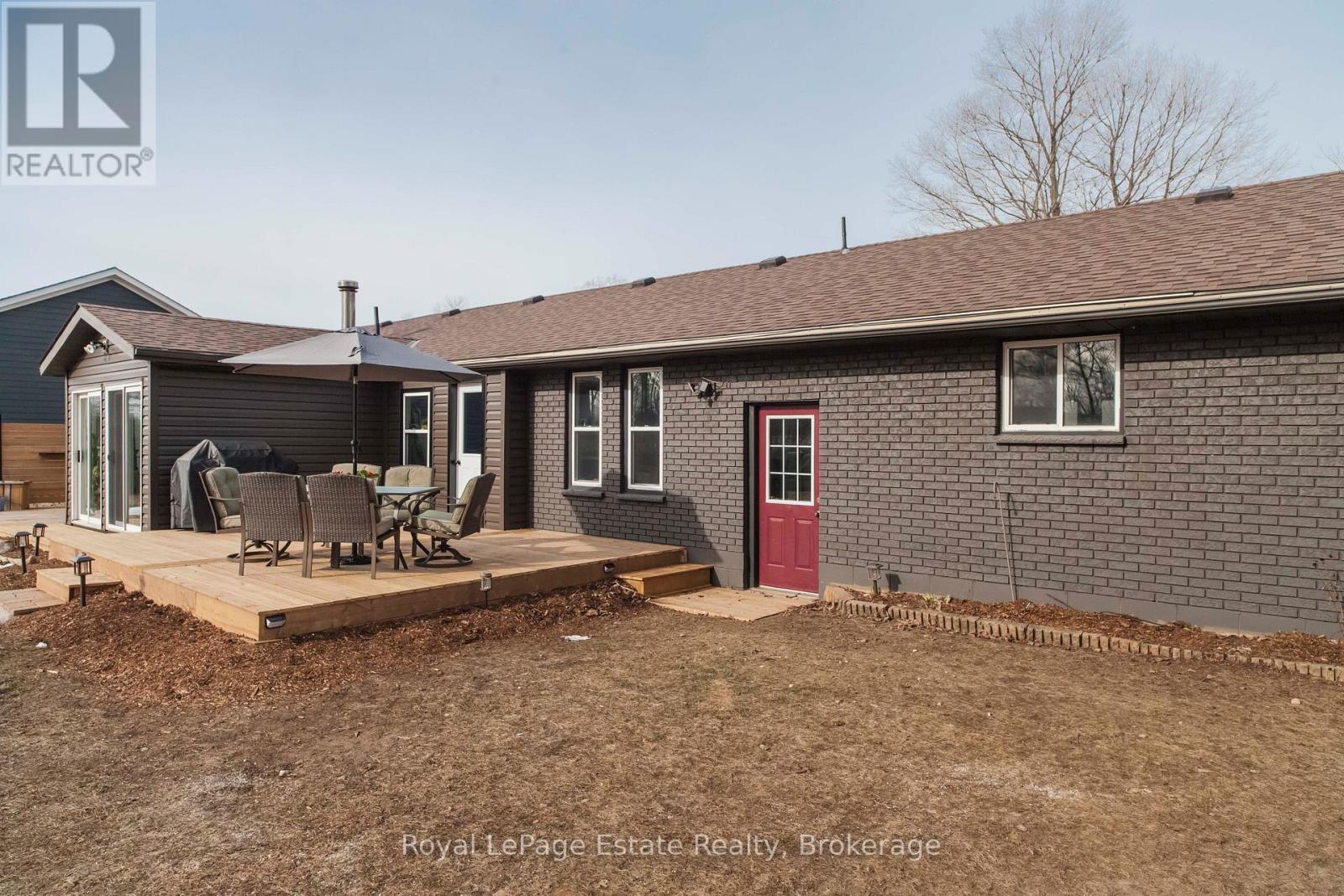 90 Carson Lake Crescent, South Bruce Peninsula, Ontario  N0H 2G0 - Photo 48 - X12921006