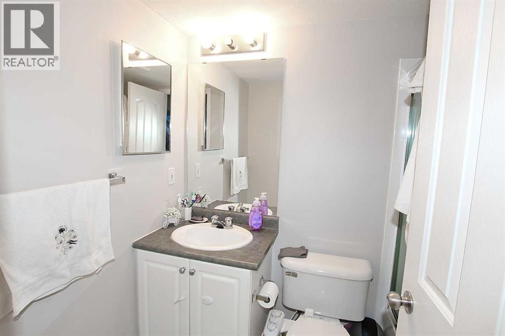 1301, 12a Ironside Street, Red Deer, Alberta  T4R 3R6 - Photo 8 - A2290176