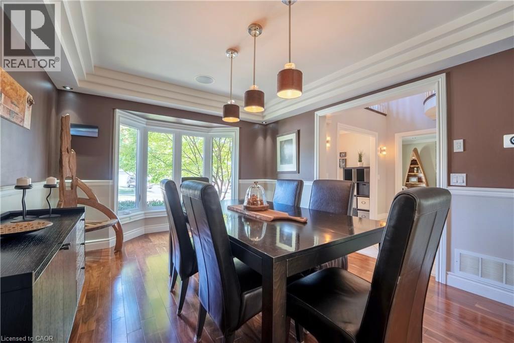 11 Morrison Creek Crescent, Oakville, Ontario  L6H 4C3 - Photo 7 - 40814204