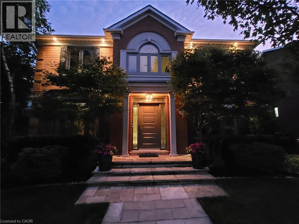 11 Morrison Creek Crescent, Oakville, Ontario  L6H 4C3 - Photo 2 - 40814204