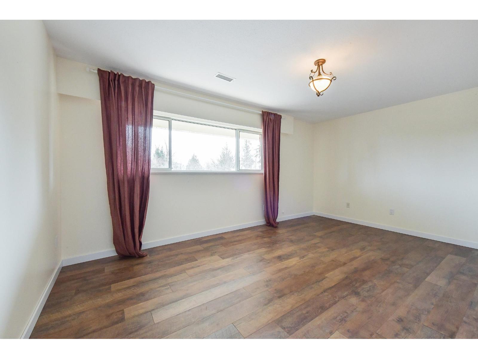 34639 Dunn Street, Mission, British Columbia  V2V 6W1 - Photo 31 - R3094500