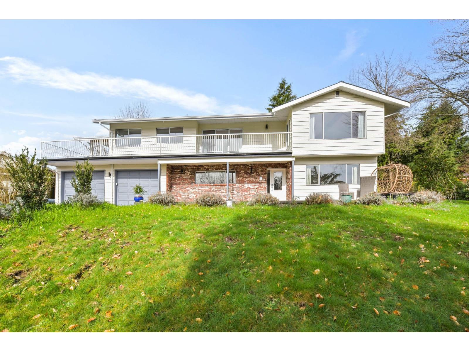 34639 Dunn Street, Mission, British Columbia  V2V 6W1 - Photo 1 - R3094500