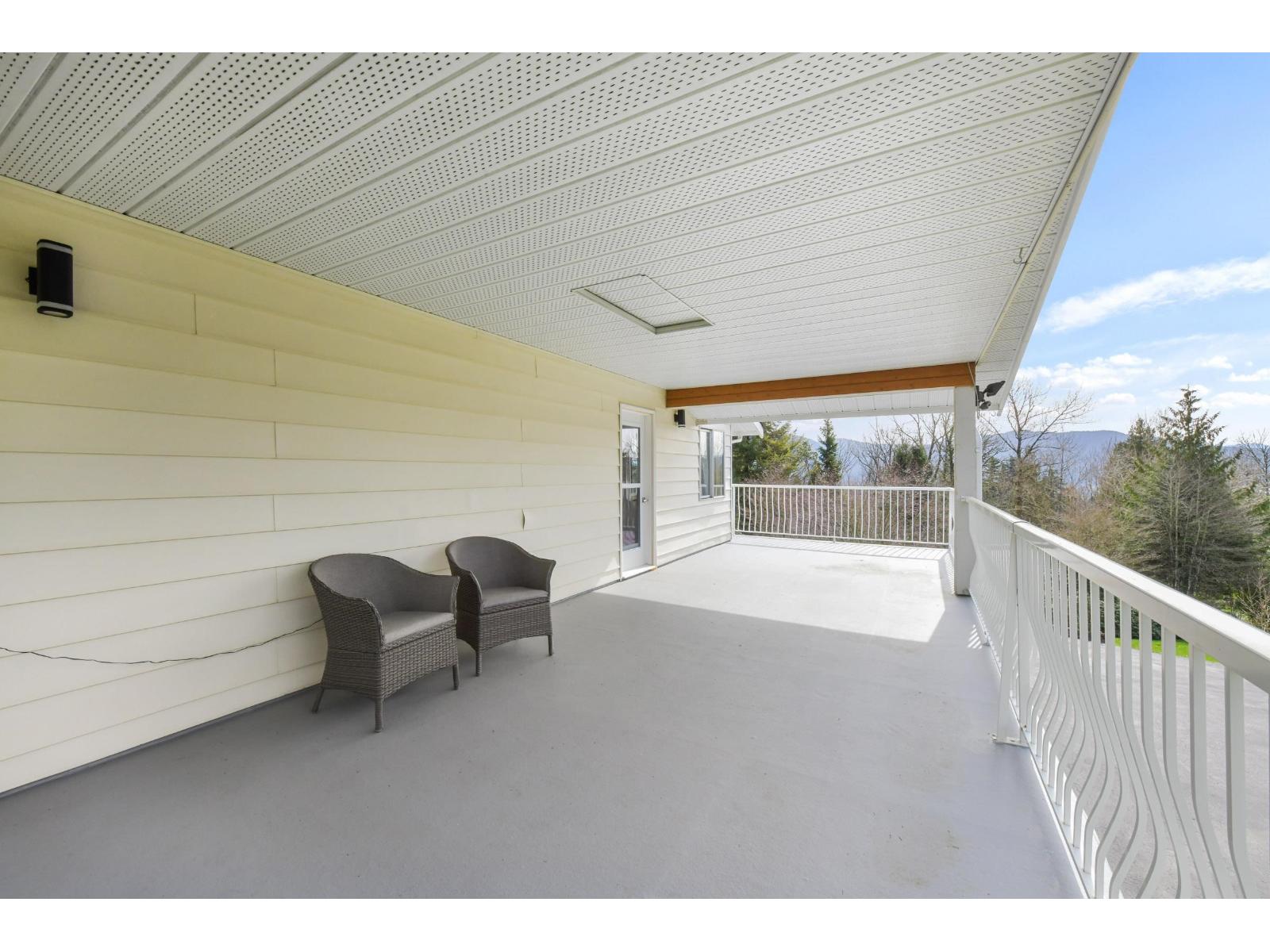 34639 Dunn Street, Mission, British Columbia  V2V 6W1 - Photo 32 - R3094500