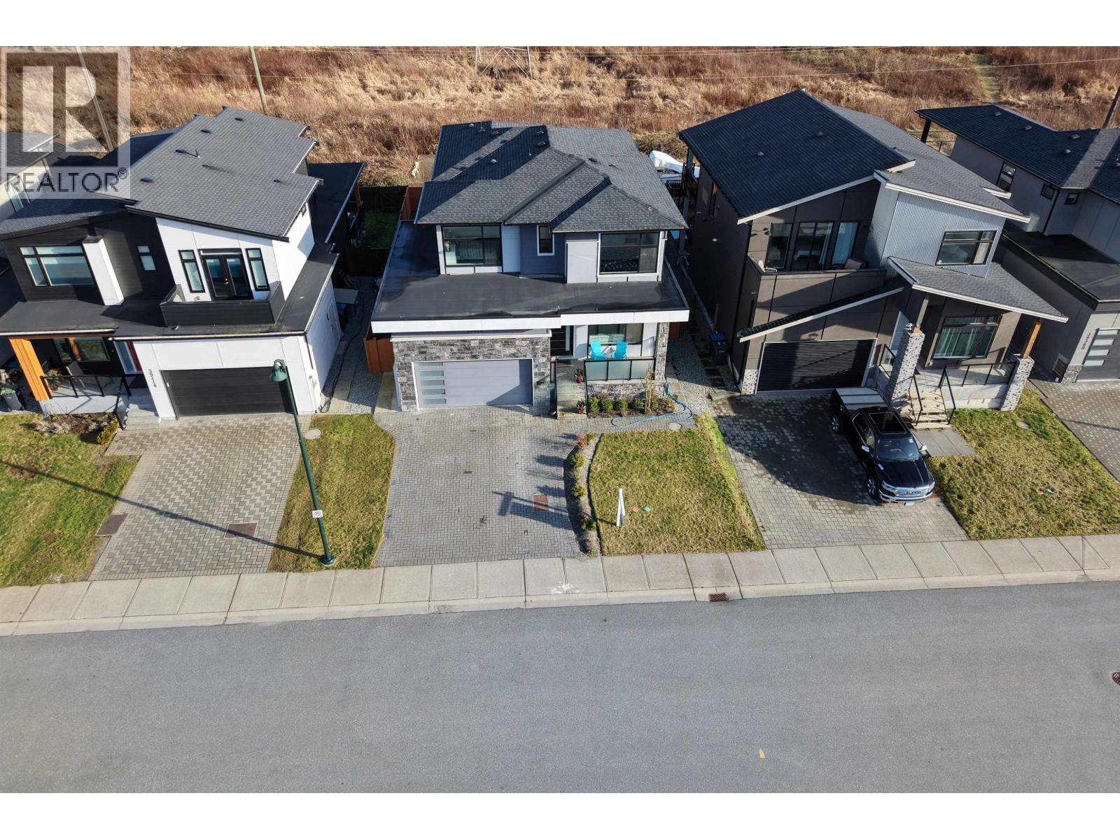 39404 Cardinal Drive, Squamish, British Columbia  V8B 1A6 - Photo 5 - R3089898