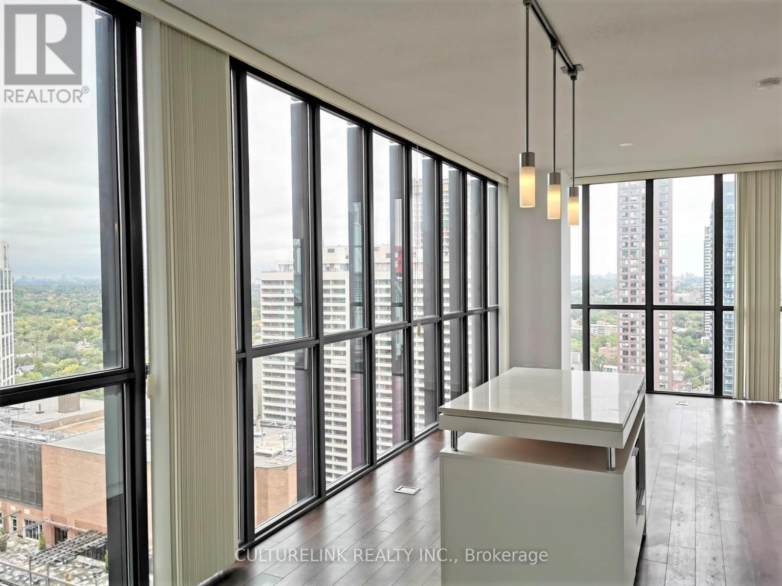 2608 - 110 Charles Street E, Toronto, Ontario  M4Y 1T5 - Photo 4 - C12920934